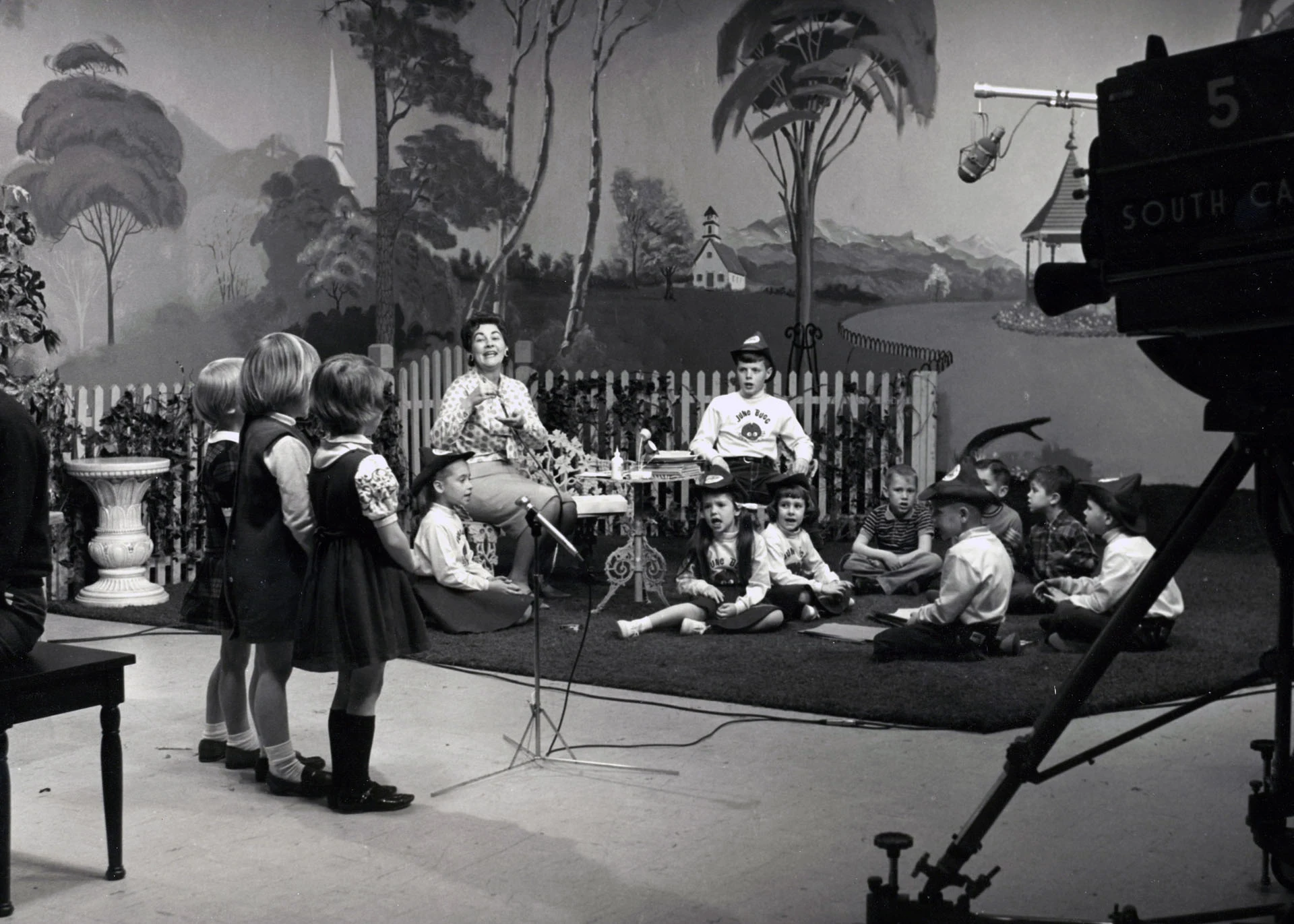 Archival 1969 SCETV photograph of June Timmerman in studio with children on The June Bugg Show